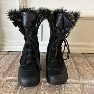 The North Face Black Suede Boots with Faux Fur Size 7 Women’s Nuptse Purna